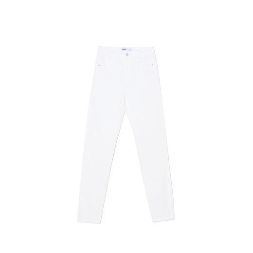 Cropp - Białe jeansy skinny - biały ze sklepu Cropp w kategorii Spodnie damskie - zdjęcie 174610709