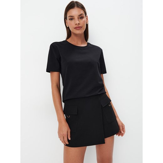 Mohito - Czarny t-shirt - czarny ze sklepu Mohito w kategorii Bluzki damskie - zdjęcie 174631307