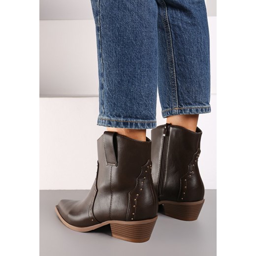 Brązowe Botki Kowbojki z Ozdobnymi Nitami Mevasia 36 born2be.pl wyprzedaż