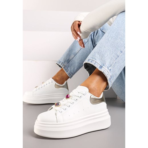Biało-Złote Sneakersy na Platformie z Aplikacjami na Sznurówkach Neveahra ze sklepu renee.pl w kategorii Buty sportowe damskie - zdjęcie 174650275