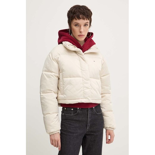 Tommy Jeans kurtka damska kolor beżowy zimowa DW0DW18292 ze sklepu ANSWEAR.com w kategorii Kurtki damskie - zdjęcie 174655016