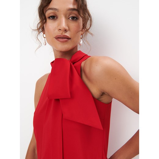 Mohito - Czerwona sukienka mini z kokardą - czerwony Mohito 44 wyprzedaż Mohito