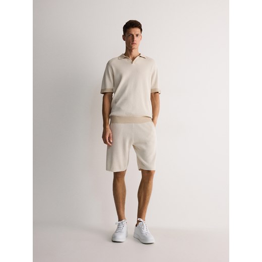 Reserved - Strukturalne szorty z wiązaniem - beżowy Reserved S Reserved