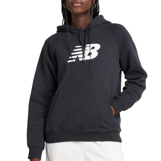 Bluza New Balance WT43524BK - czarna ze sklepu streetstyle24.pl w kategorii Bluzy damskie - zdjęcie 174671927