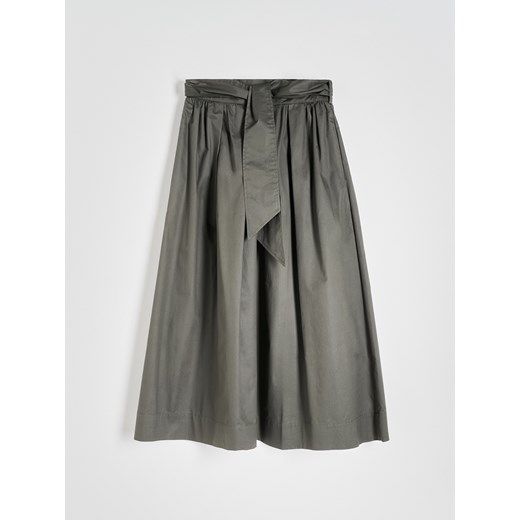 Reserved - Rozkloszowana spódnica midi z wiązaniem - ciemnozielony Reserved M Reserved