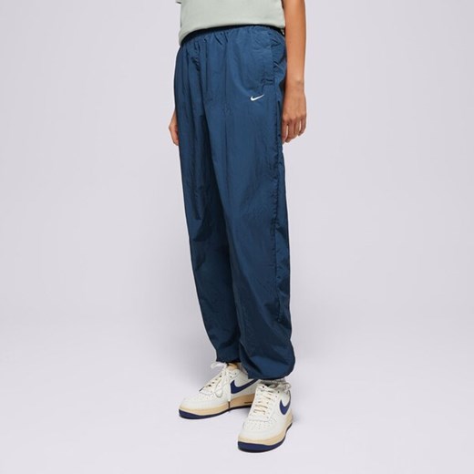 NIKE SPODNIE W NSW ESSTL WVN MR OS JGGR ze sklepu Sizeer w kategorii Spodnie damskie - zdjęcie 174686918