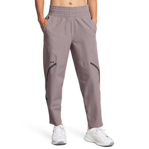 Damskie spodnie treningowe Under Armour Unstoppable Ankle Pant - beżowe ze sklepu Sportstylestory.com w kategorii Spodnie damskie - zdjęcie 174694557
