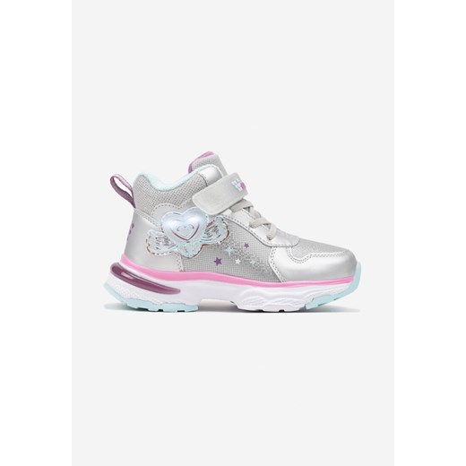 Srebrne Płaskie Buty Sportowe Sneakersy z Ledami i Aplikacją Serca Eriaianne ze sklepu born2be.pl w kategorii Buty sportowe dziecięce - zdjęcie 174696997