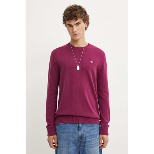 Tommy Jeans sweter bawełniany kolor bordowy  DM0DM18895 ze sklepu ANSWEAR.com w kategorii Swetry męskie - zdjęcie 174704786