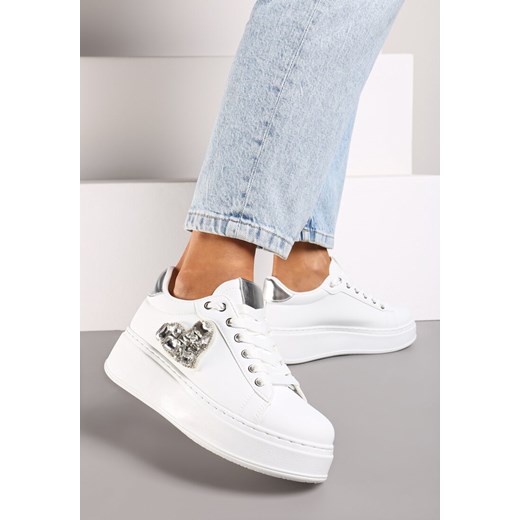 Biało-Srebrne Sneakersy na Grubej Platformie z Cyrkoniową Naszywką w Kształcie Serca Remila ze sklepu renee.pl w kategorii Buty sportowe damskie - zdjęcie 174713159