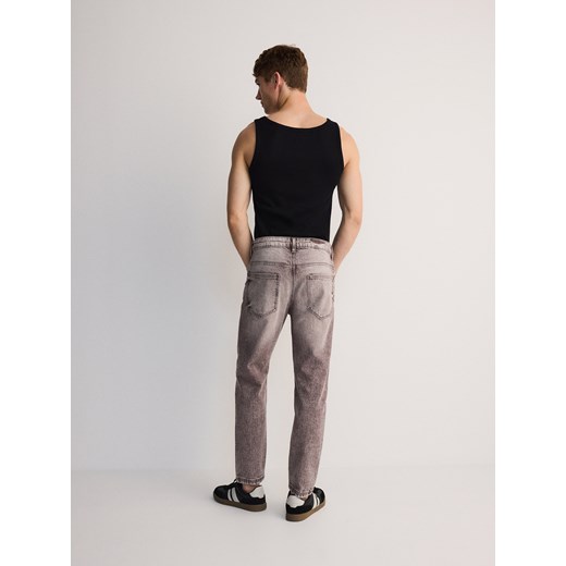 Brązowe jeansy męskie Reserved 