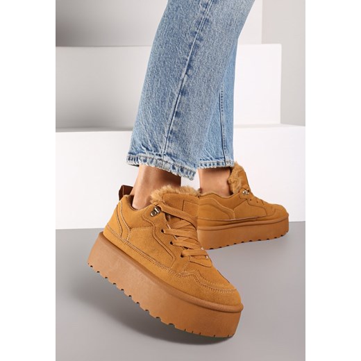 Brązowe Sneakersy w Stylu Śniegowców z Futerkiem na Platformie Mavione ze sklepu born2be.pl w kategorii Buty sportowe damskie - zdjęcie 174732719