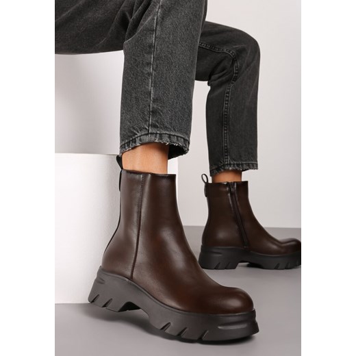 Botki Born2be bez zapięcia casualowe na zimę 