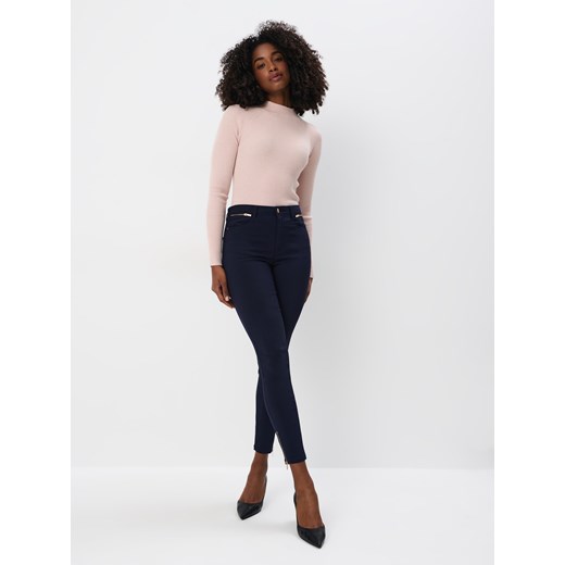 Mohito - Pudrowy sweter ze stójką - beżowy Mohito XL Mohito