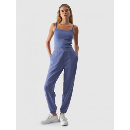 Damski crop-top 4F 4FWAW24TSLEF107 - niebieski ze sklepu Sportstylestory.com w kategorii Bluzki damskie - zdjęcie 174761276
