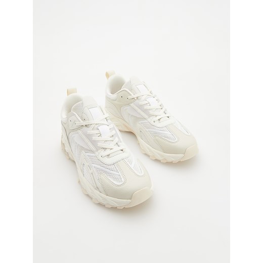 Buty sportowe męskie Reserved