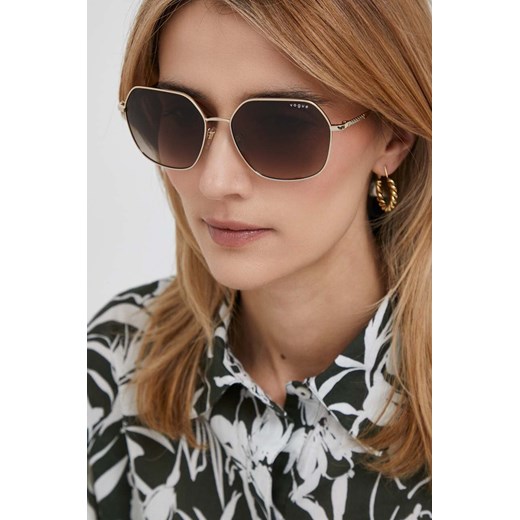 VOGUE okulary przeciwsłoneczne damskie kolor złoty ze sklepu ANSWEAR.com w kategorii Okulary przeciwsłoneczne damskie - zdjęcie 174789416
