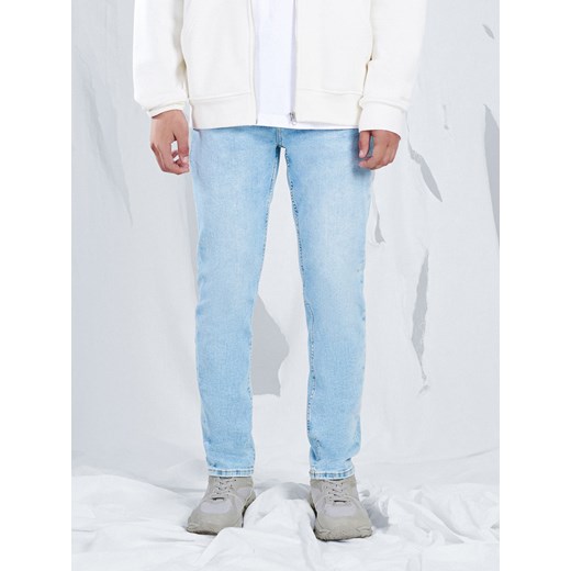 Cropp - Błękitne jeansy slim - niebieski Cropp 32/34 Cropp