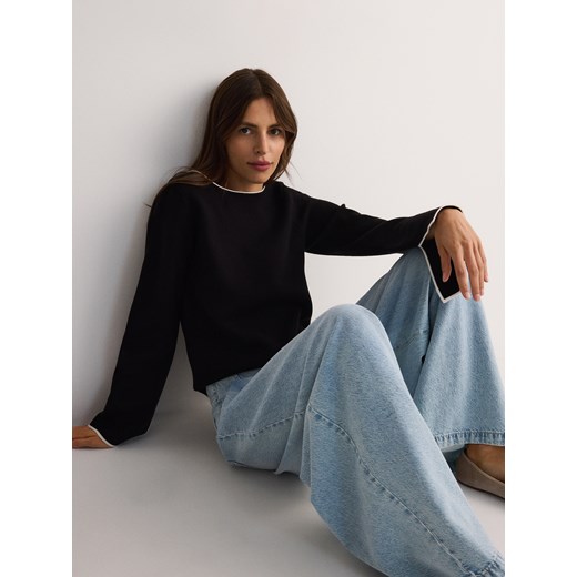 Sweter damski Reserved z okrągłym dekoltem 