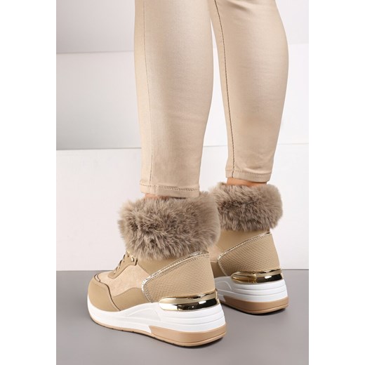 Ciemnobeżowe Sneakersy na Ukrytym Koturnie z Futerkową Wstawką i Metalicznym 36 okazja born2be.pl