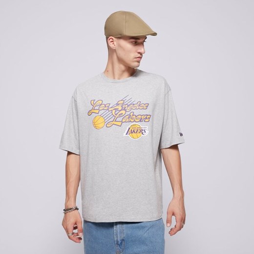 NEW ERA T-SHIRT NBA SCRIPT OS LAKERS LOS ANGELES LAKERS HGRC ze sklepu Sizeer w kategorii T-shirty męskie - zdjęcie 174868325