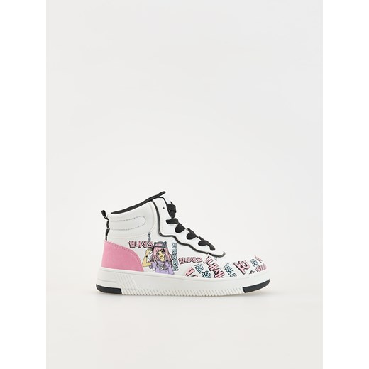 Reserved - Trampki za kostkę z nadrukiem - złamana biel Reserved 30 Reserved