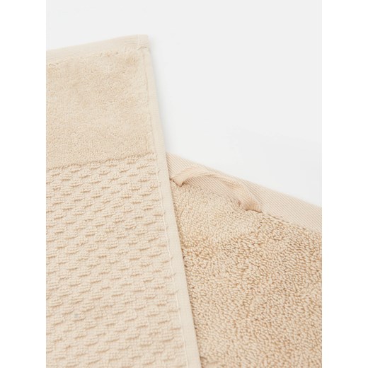 Sinsay - Ręcznik - beżowy Sinsay One Size Sinsay