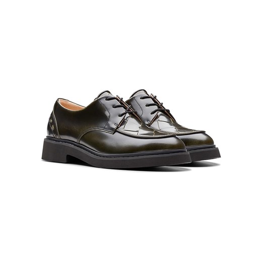 Półbuty damskie Clarks czarne casualowe na wiosnę