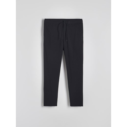 Reserved - Spodnie jogger z wiązaniem w pasie - czarny Reserved M Reserved