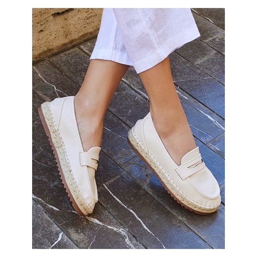 Bellucci Espadryle w kolorze kremowym ze sklepu Limango Polska w kategorii Espadryle damskie - zdjęcie 174965948