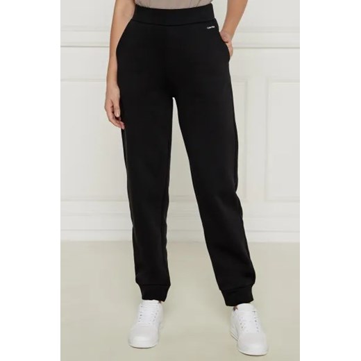Calvin Klein Spodnie dresowe | Regular Fit ze sklepu Gomez Fashion Store w kategorii Spodnie damskie - zdjęcie 175002198