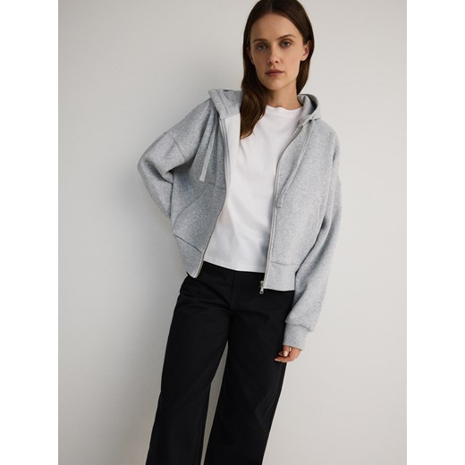 Jeansy damskie Reserved na wiosnę 