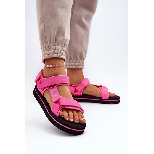 Sandały Damskie Platforma Fuksja Lee Cooper LCW-24-05-2750 Fuksja ze sklepu ZAZOO w kategorii Sandały damskie - zdjęcie 175035178