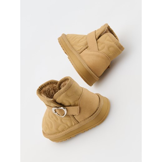 Reserved - Botki w serca - brązowy Reserved 22/23 Reserved