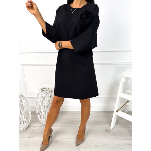 Czarna Sukienka Oversize z Ozdobną Różą ze sklepu ModnaKiecka.pl w kategorii Sukienki - zdjęcie 175059727