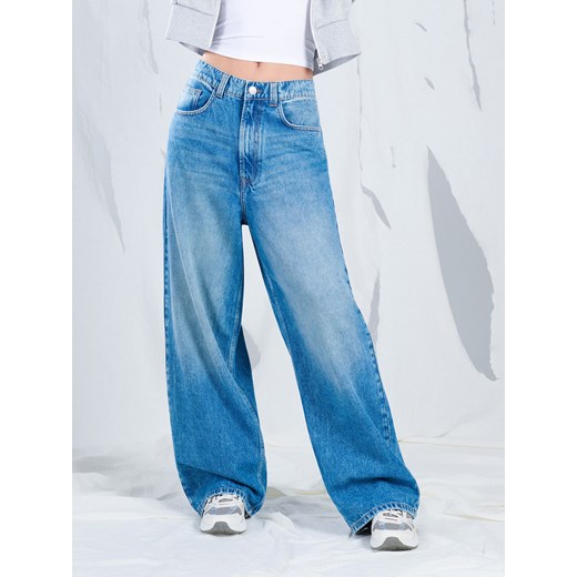 Cropp - Niebieskie jeansy super baggy - niebieski Cropp 38 Cropp