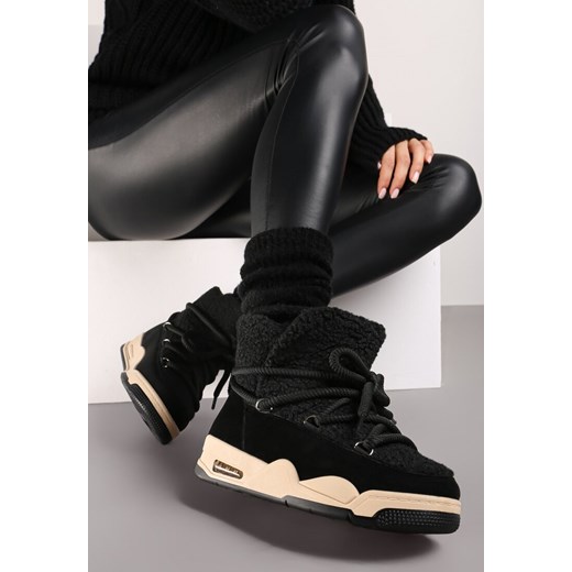 Czarne Płaskie Śniegowce Ozdobione Futerkiem w Stylu Baranka i Sznurowaniem Alabera ze sklepu renee.pl w kategorii Śniegowce damskie - zdjęcie 175077326