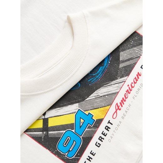 Reserved - T-shirt oversize Nascar - złamana biel Reserved 116 (5-6 lat) Reserved