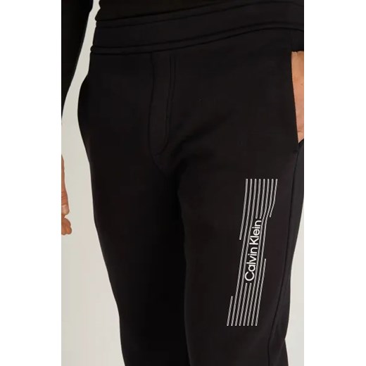 Calvin Klein Spodnie dresowe HORIZONTAL | Regular Fit Calvin Klein XXL Gomez Fashion Store