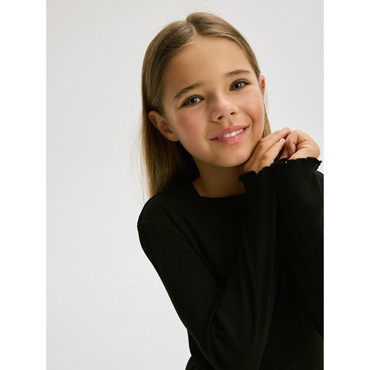 Reserved - Prążkowana koszulka - czarny Reserved 116 (5-6 lat) Reserved