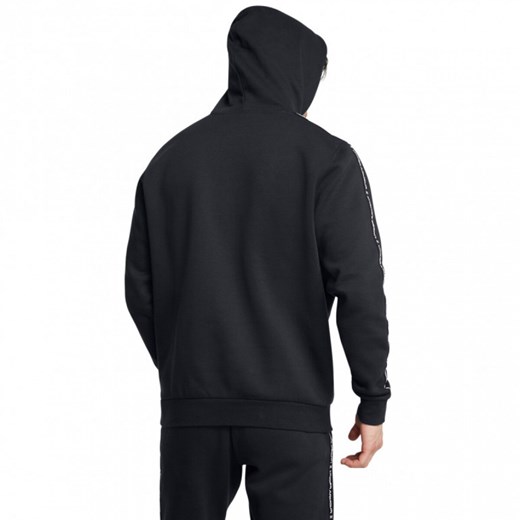 Męska bluza dresowa nierozpinana z kapturem Under Armour UA Icon Fleece Hd Taping - czarna ze sklepu Sportstylestory.com w kategorii Bluzy męskie - zdjęcie 175187845