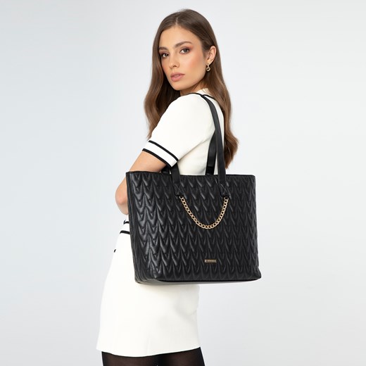 Damska shopperka z ekoskóry w geometryczny wzór czarna ze sklepu WITTCHEN w kategorii Torby Shopper bag - zdjęcie 175194359