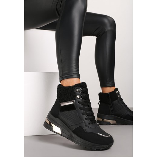 Czarne Sneakersy na Koturnie z Futerkowym Obszyciem i Metalicznymi Detalami Promelia ze sklepu renee.pl w kategorii Buty sportowe damskie - zdjęcie 175201326