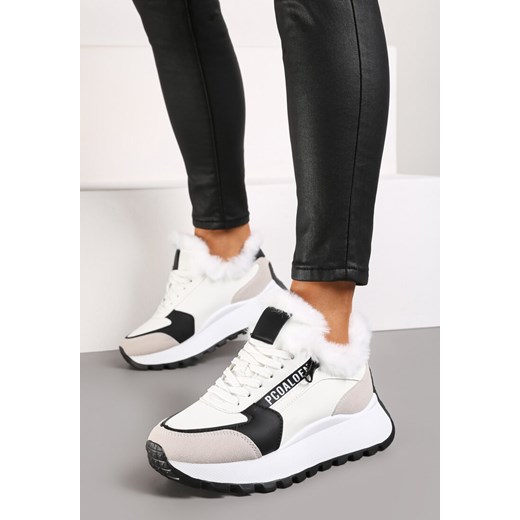 Białe Sznurowane Sneakersy na Grubej Podeszwie Ozdobione Futerkiem i Napisem Zinira ze sklepu born2be.pl w kategorii Buty sportowe damskie - zdjęcie 175204099