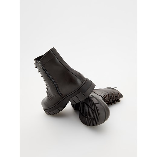 Buty zimowe męskie Reserved jesienne 