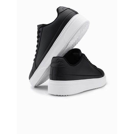 Buty sneakersy męskie z eko skóry na grubej podeszwie – czarne V5 OM-FOSL-0166 40 ombre