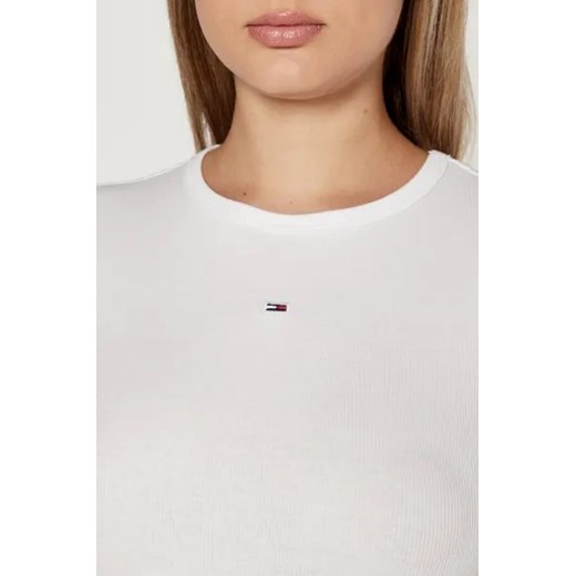 Bluzka damska biała Tommy Jeans z okrągłym dekoltem casual jesienna