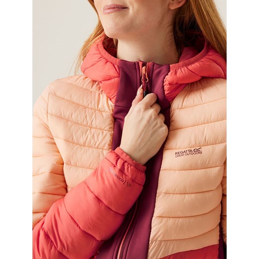 Regatta Kurtka hybrydowa &quot;Leedre&quot; w kolorze czerwono-pomarańczowym Regatta 46 wyprzedaż Limango Polska