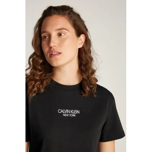 Bluzka damska Calvin Klein czarna bawełniana z okrągłym dekoltem casual