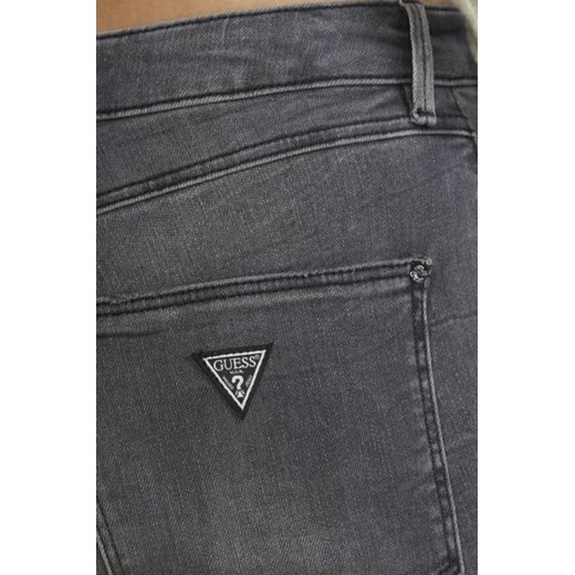 Jeansy damskie Guess